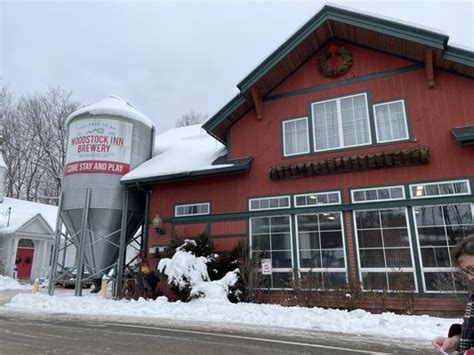 WOODSTOCK INN BREWERY - Updated January 2025 - 172 Photos & 151 Reviews ...