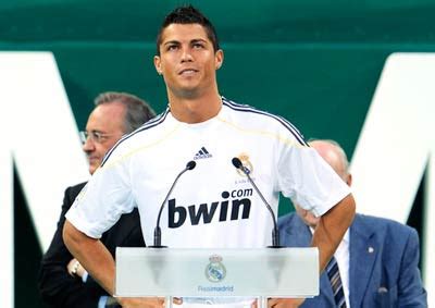 CRISTIANO RONALDO PICTURES: Cristiano Ronaldo Transfer