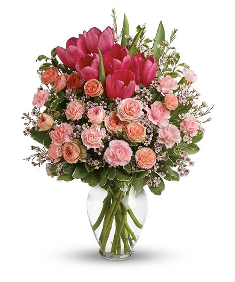 Full of Love | Pueblo (CO) Spring Floral Delivery | Campbell's Flowers