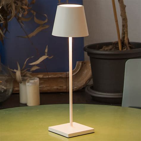 Lampada LED da tavolo Toc con porta USB, IP54 | Lampade.it