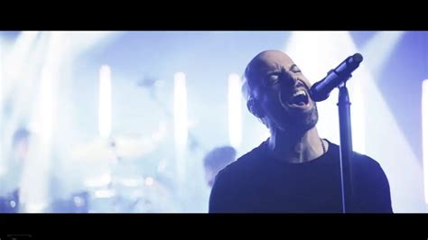 Chris Daughtry Sang "Alive" on Masked SInger, Watch the Music Video