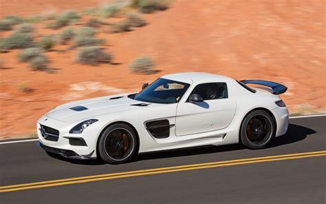 2014-Mercedes-Benz-SLS-AMG-Black-Series-side-in-motion-1024x640 - MBWorld