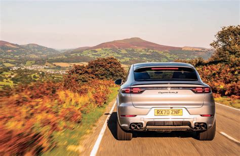 2024 Porsche Cayenne Turbo S E-Hybrid Coupe — Drives.today