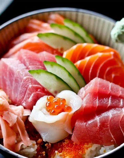 Sashimi - Sashimi is a Japanese delicacy consisting of very fresh raw ...