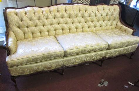 UHURU FURNITURE & COLLECTIBLES: SOLD French Provincial Sofa, Excellent ...