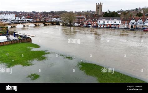 Henley-on-Thames, United Kingdom. 5th Jan, 2024. UK Weather - The heavy rainfall during the last ...