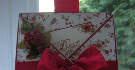 Craftingallday Creations: Red Criss Cross Card