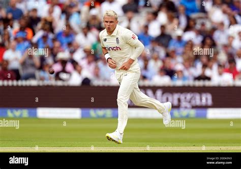 Sam curran of england bowling hi-res stock photography and images - Alamy