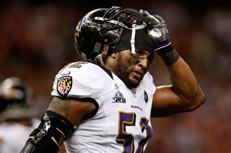 Baltimore Ravens: Ray Lewis ranked as 8th-best LB all-time