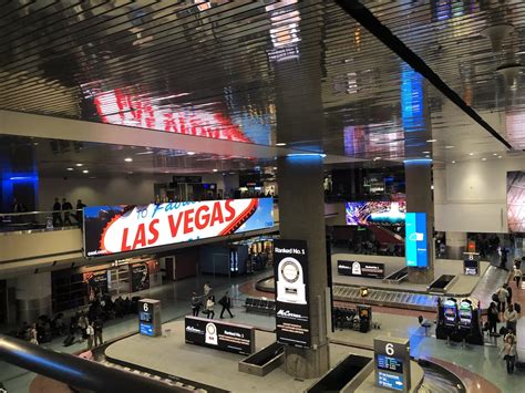 Guide to Getting from Harry Reid International Airport to the Las Vegas ...