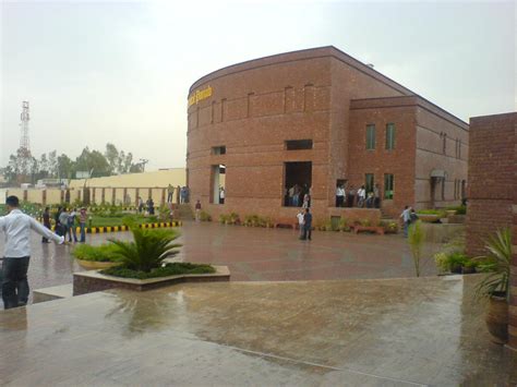 University of Central Punjab: University of Central Punjab's New Campus