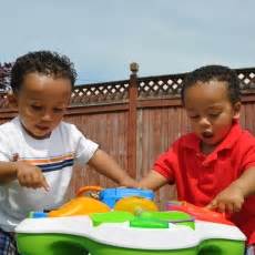 Toddler Development: MedlinePlus