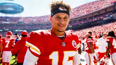 Patrick Mahomes could land $200M deal when eligible for extension with ...