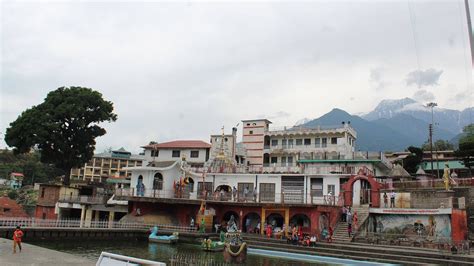 Chamunda Devi Temple - History, Timings, Story, Location, Architecture, Photos | Adotrip