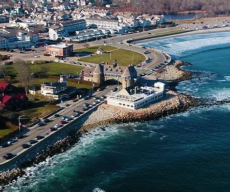 Narragansett, Rhode Island - Live Beaches