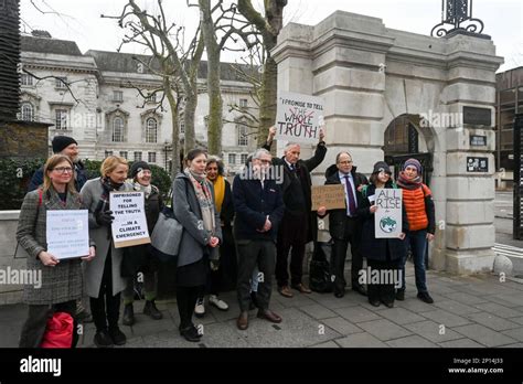 3rd March 2023. London, UK. Lawyers to lead demo outside Inner London ...