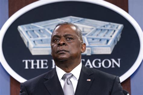 US Defense Secretary Lloyd Austin contracts Covid-19