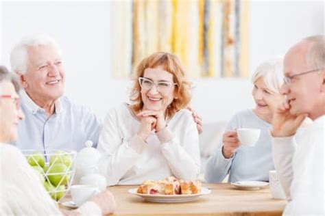 Health Tips: Healthy Snacks for Seniors / Angel Caregivers Inc - Chicago Home Care