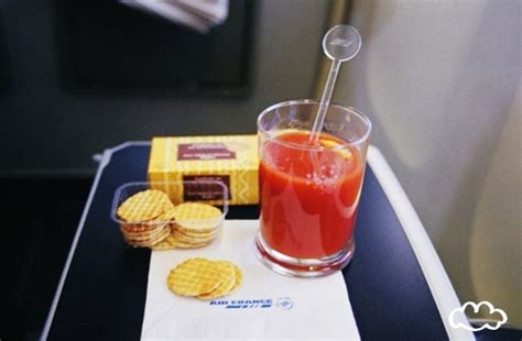 Air France Beverage Business Class | Airline food, Airline catering ...