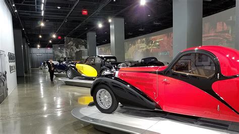 Don's trip through the U.S. and beyond.: Peterson Car Museum