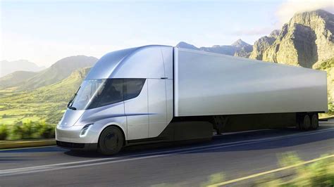 Musk says Tesla Semi range will be 800km, eyes path to 1,000km