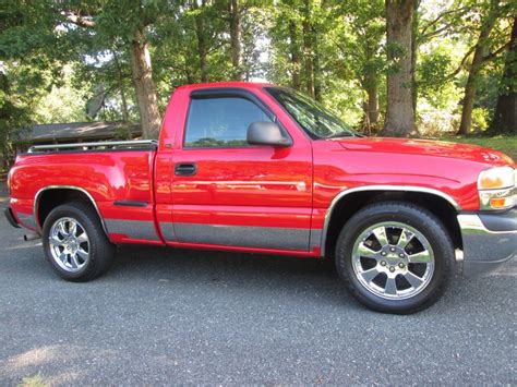 2002 GMC Sierra | GAA Classic Cars