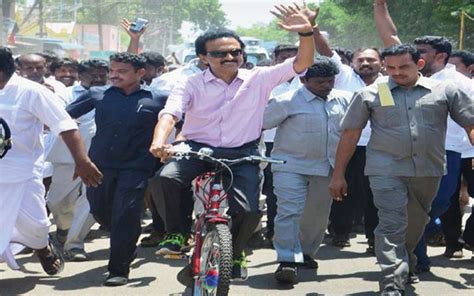 DMK leader Stalin goes for image makeover...