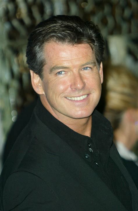 Pierce Brosnan (2002) - Pierce Brosnan Photo (40701193) - Fanpop