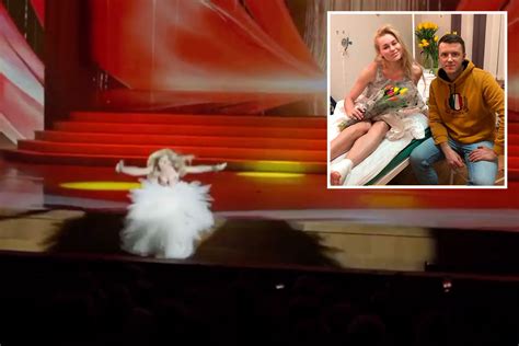 Moment singer falls 10ft off stage and breaks her foot – but carries on singing from the ...