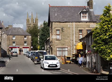 Tideswell village derbyshire england uk gb Stock Photo - Alamy