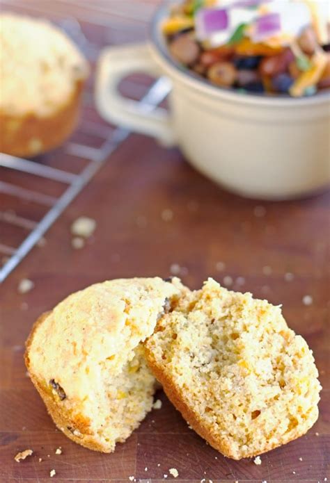 Cheesy Cornbread Muffins - 2Teaspoons