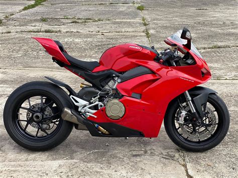 Used 2018 Ducati Panigale V4 AKRAPOVIC EXHAUST - ONLY 2K MILES! For ...