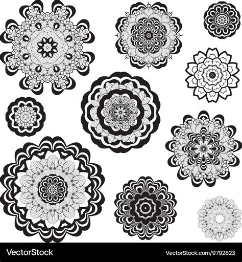 Flower ornament black and white5 Royalty Free Vector Image