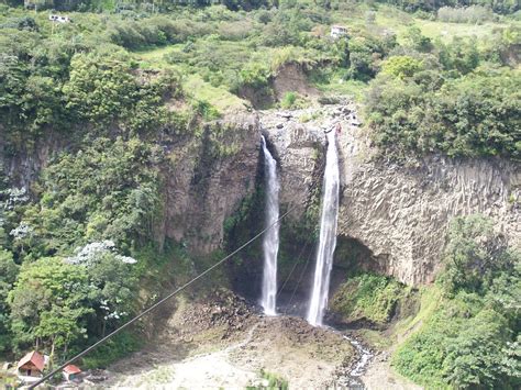 Andean Trekker: The Route of the Waterfalls - Ecuador