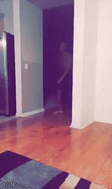 Dance fail | GIF | PrimoGIF