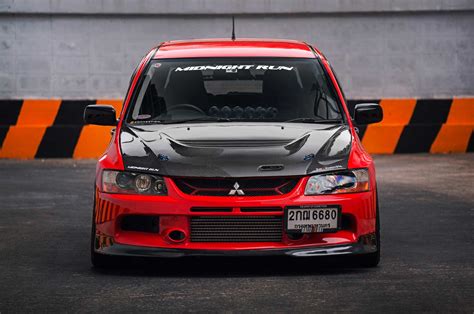 Mitsubishi Lancer Evolution IX Wagon - The Compromise