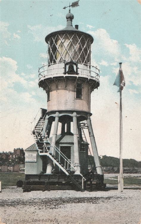 New Lowestoft Low Lighthouse | Lowestoft Old and Now