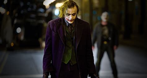 Watch: How Christopher Nolan's 'Dark Knight' Trilogy Emphasizes Strong ...