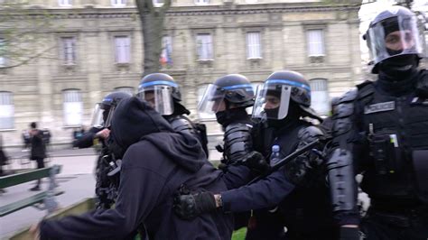 The Paris pensions protests are fast becoming a major crisis for Macron | World News | Sky News