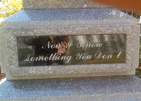 30 Funny Tombstones By People Whose Sense Of Humor Will Live Forever ...