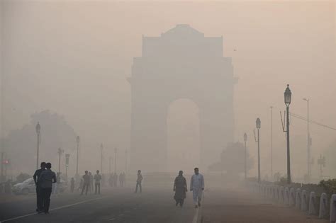 #DelhiChokes: How Severe is Pollution in India