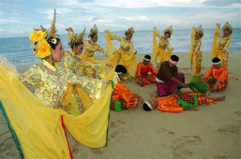 Jomm Terengganu Selalu...: Tarian Ulek Mayang