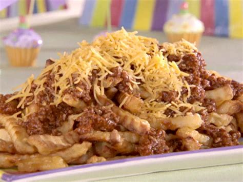 Chili Fries Recipe | Sandra Lee | Food Network