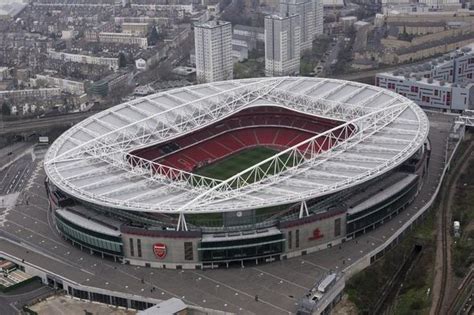 Woman shot dead 400m from Arsenal's Emirates stadium | UK | News ...