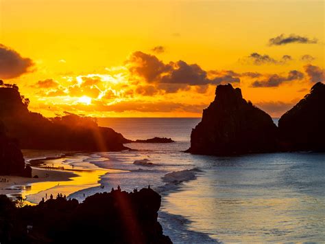 Coast Beach Sunset Fernando Noronha Bing 5K Preview | 10wallpaper.com