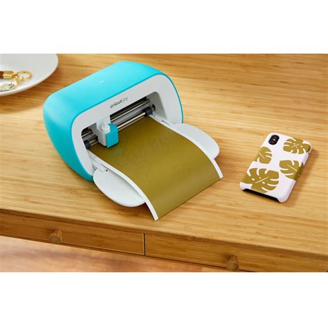 Cricut Joy Smart Vinyl Permanent 1.2m - Gold | BIG W