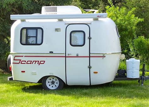 15 Best Small Camper Trailers with Bathrooms – RVBlogger