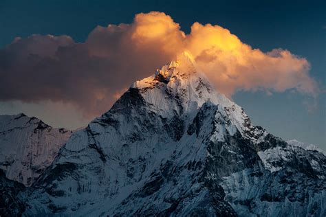 Download Nepal Mount Everest Wallpaper | Wallpapers.com