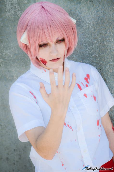 An amazing Elfen Lied Kaede cosplay I found. (Not me, I just found it ...