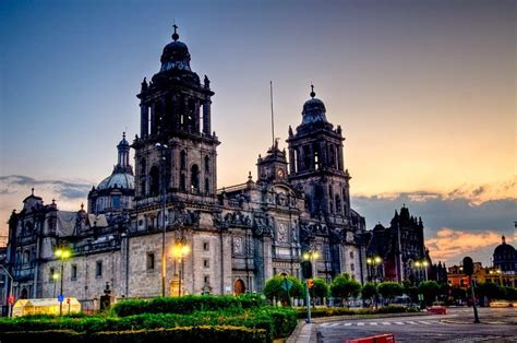 La catedral metropolitana de la ciudad de México es la iglesia más grande de América Latina ...